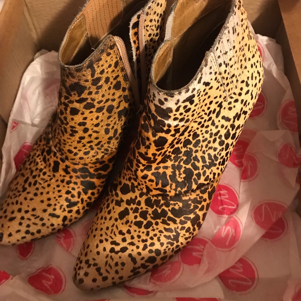 Matisse Nugent leopard booties